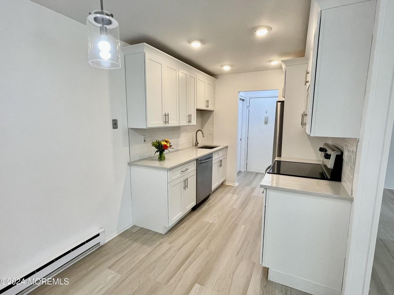 175 Amberly Dr Unit A #A - Photo 4 of 22