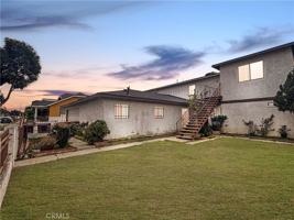 featured image of 836 E New York St