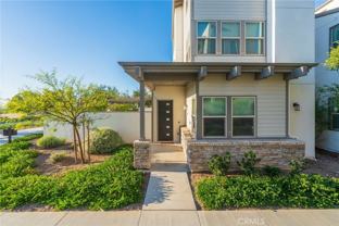 102 Spectacle - Photo 1 of 1