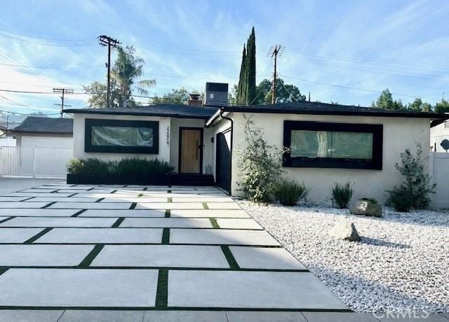 22020 Viscanio Rd - Photo 2 of 14