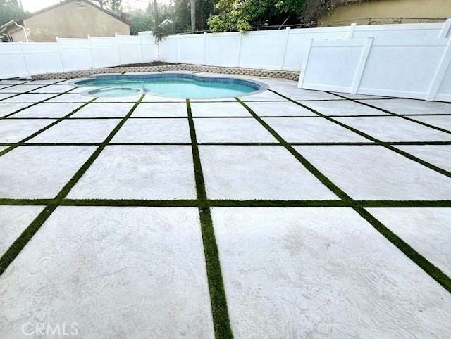 22020 Viscanio Rd - Photo 5 of 14