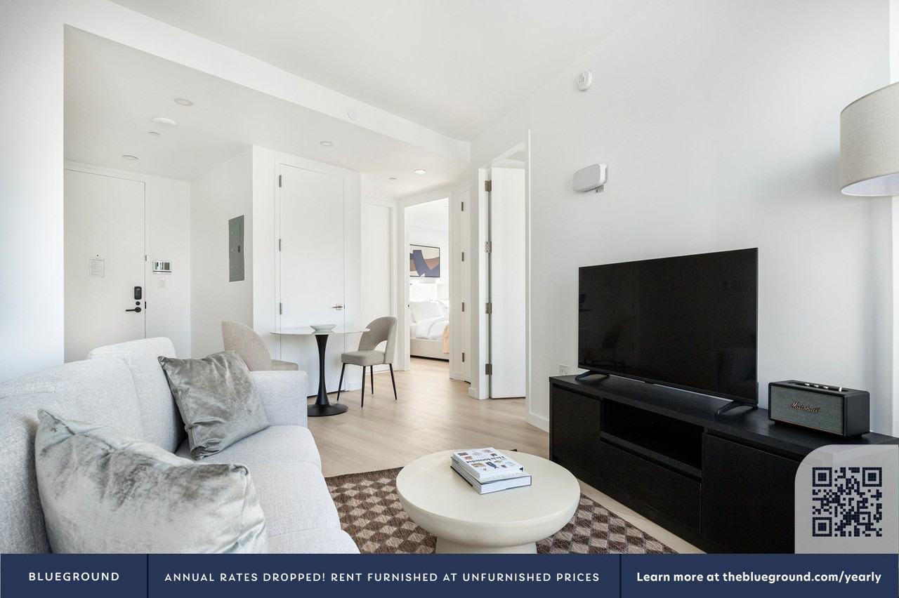 150 Lawrence Street - Photo 3 of 31