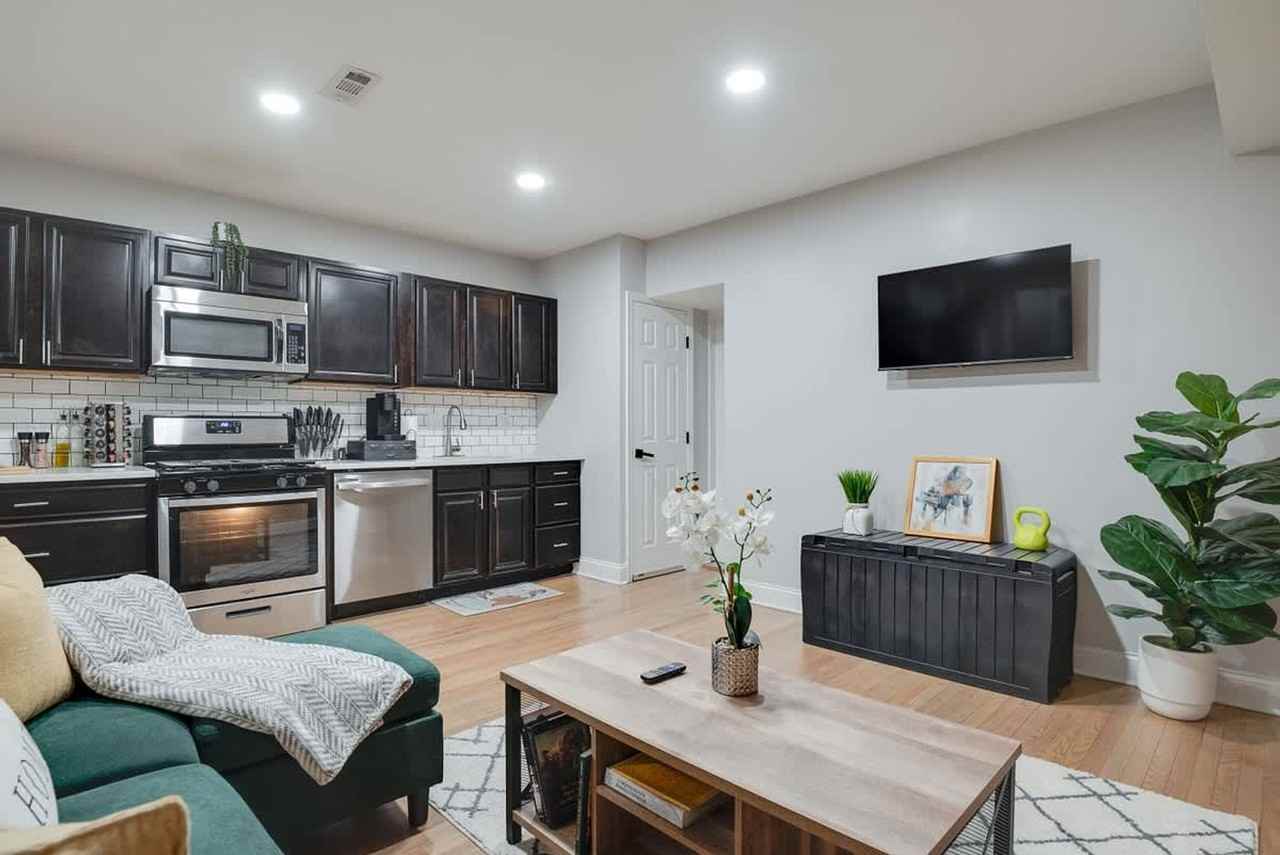 1255 Raum Street Northeast - Photo 6 of 50