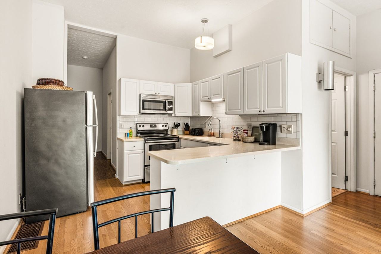 962 Pavilion Street - Photo 6 of 33