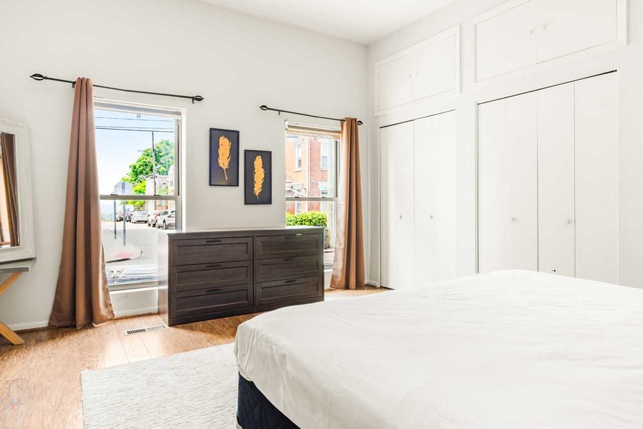 962 Pavilion Street - Photo 7 of 33