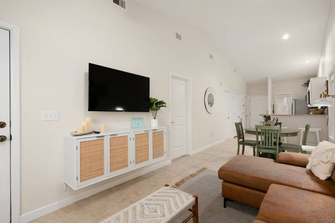 108 Las Joyas Blvd #1329019P - Photo 2 of 25