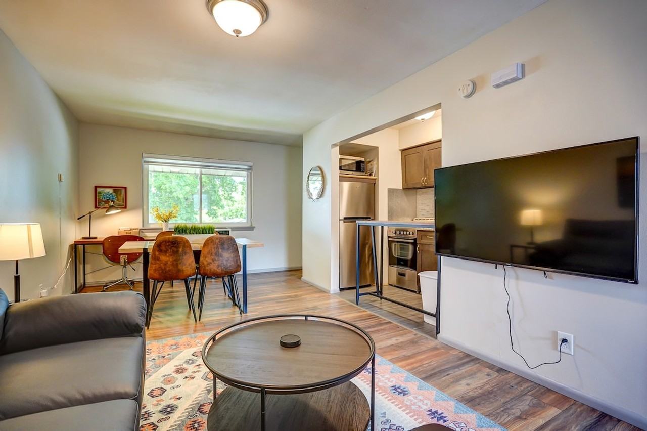 407 S 94th Pl #1377409P - Photo 2 of 16