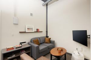 featured image of 1125 N 9th St