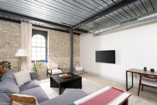 1009 W Juneau Ave - Photo 1 of 1