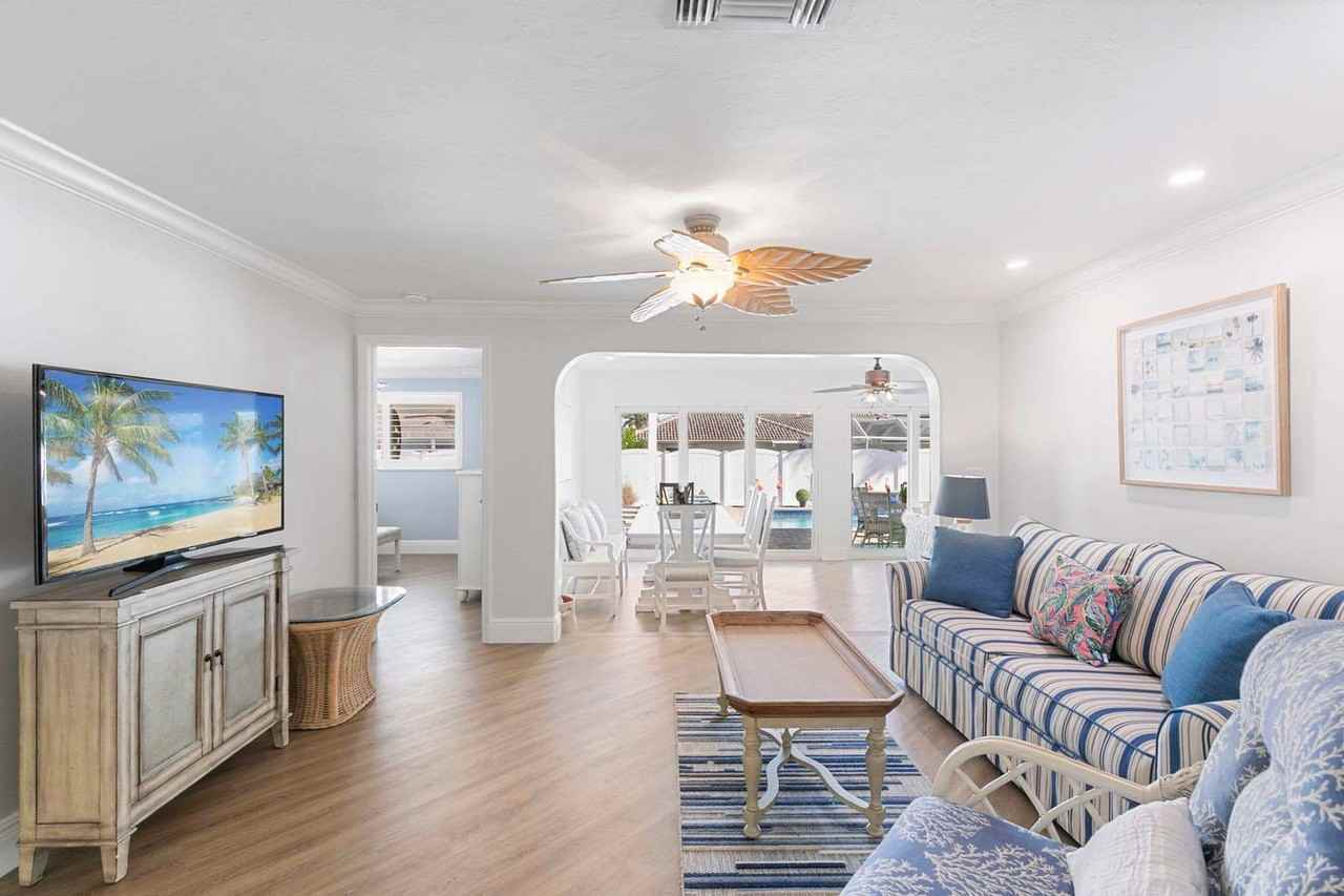 685 N Barfield Dr #1388740P - Photo 3 of 41