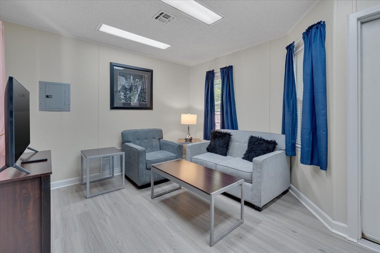 4217 Neal Rd #1388439P - Photo 2 of 27