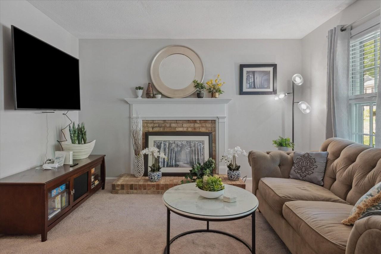 107 Barbary Ct #1388445P - Photo 6 of 36