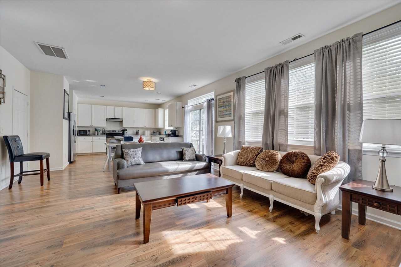 3495 Mackinac Island Ln #1388434P - Photo 2 of 32