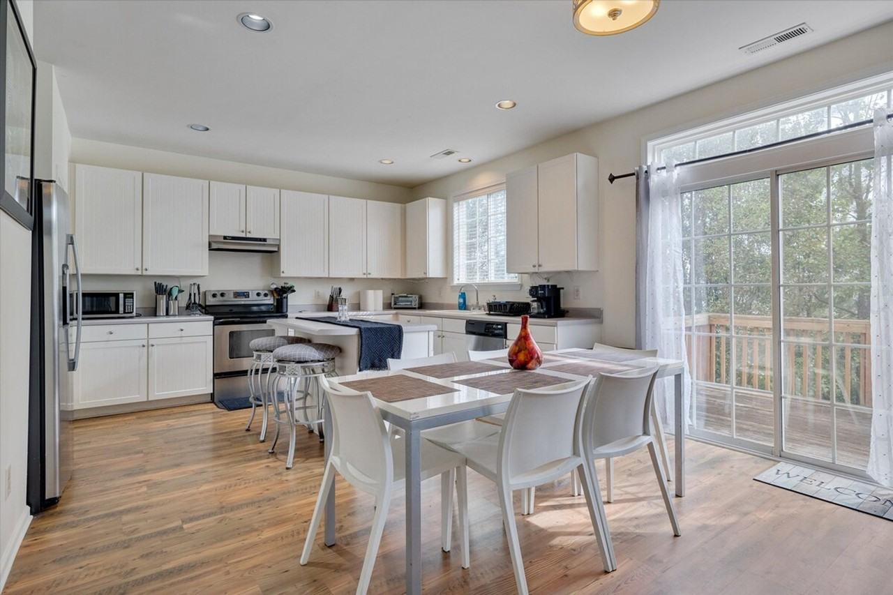 3495 Mackinac Island Ln #1388434P - Photo 7 of 32