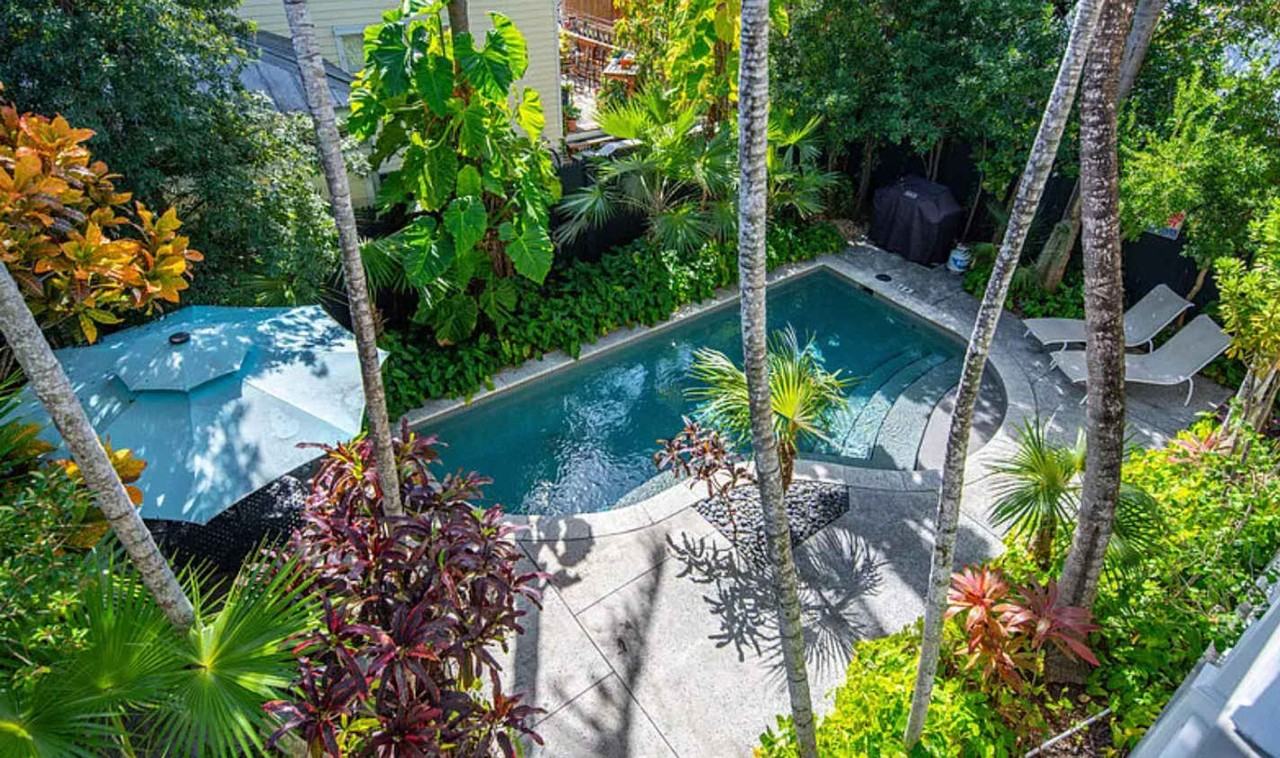 120 Angela St #1384034P - Photo 4 of 21