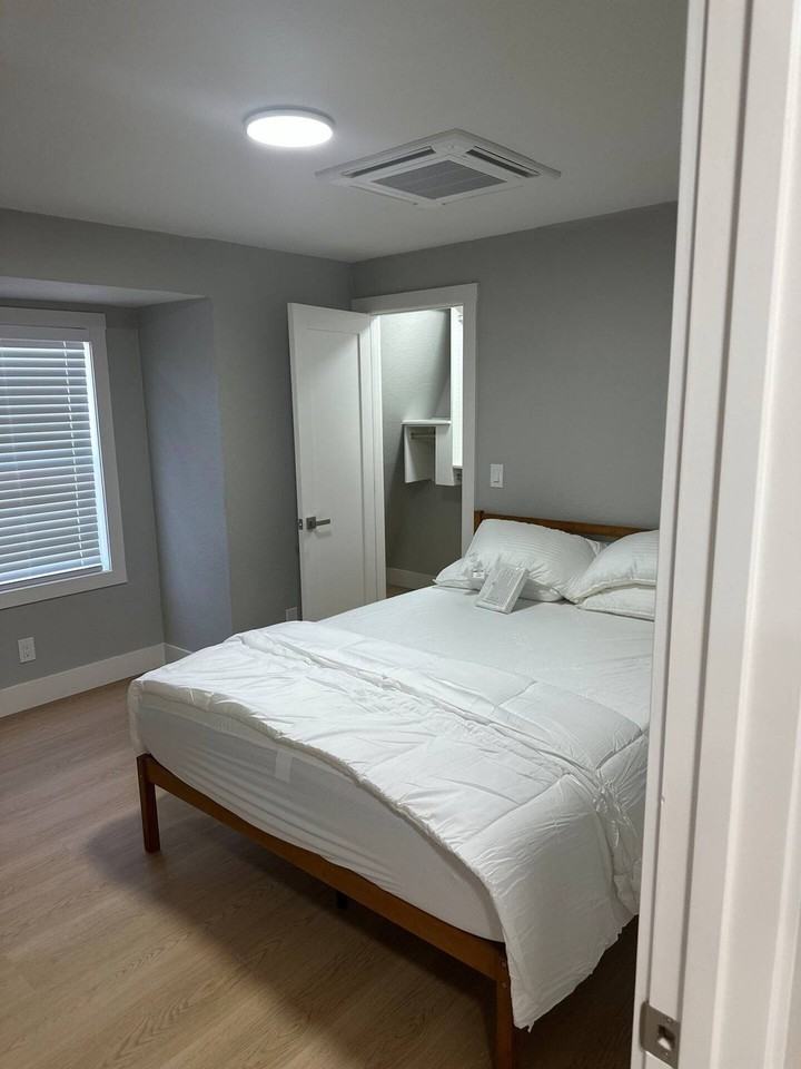 1839 San Luis Rd #1387646P - Photo 6 of 9