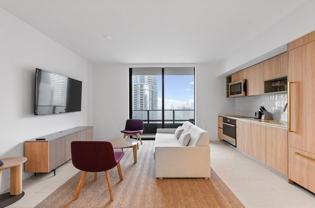 125 Ne 6th St - Photo 1 of 1