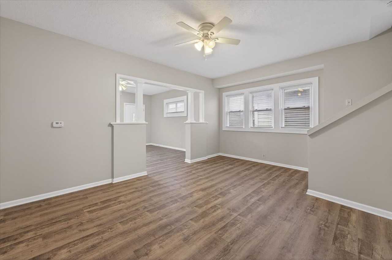 3403 Broadway St - Photo 6 of 15