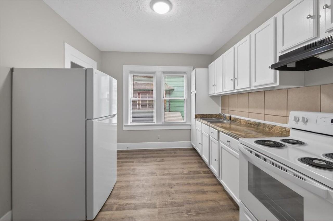 3403 Broadway St - Photo 7 of 15