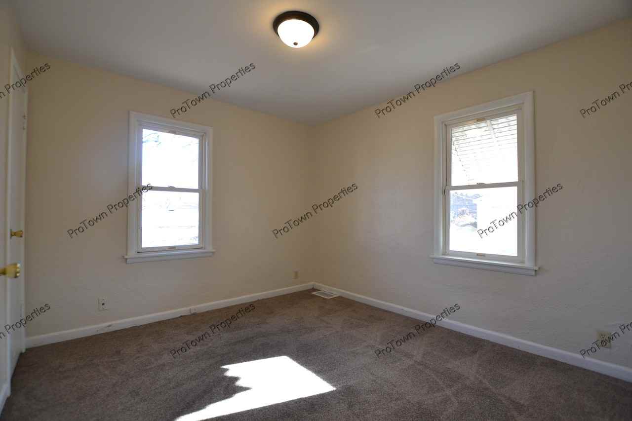 1408 Woodruff Road - Photo 6 of 7