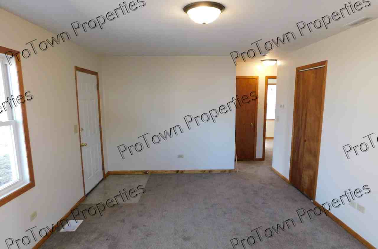 208 Louis Road - Photo 2 of 8