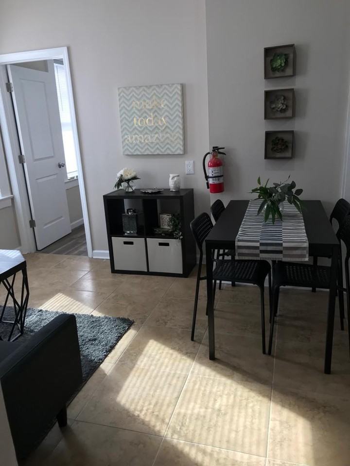 1212 Frank St - Photo 4 of 16