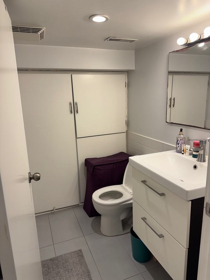 16 Montrose Avenue - Photo 5 of 13