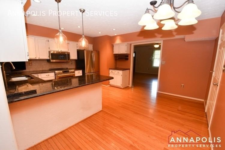 714 Old Love Point Rd - Photo 5 of 38