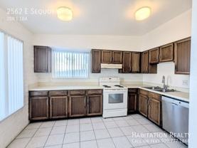 2562 E Sequoyah St - Photo 1 of 1