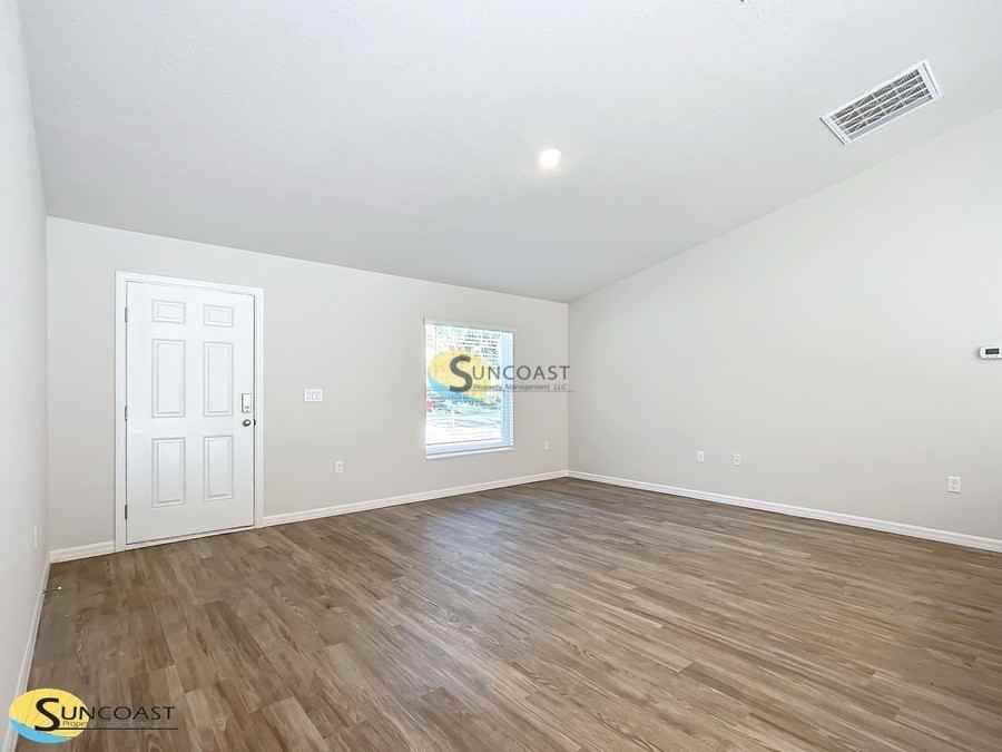 59 Pine Radl - Photo 5 of 38