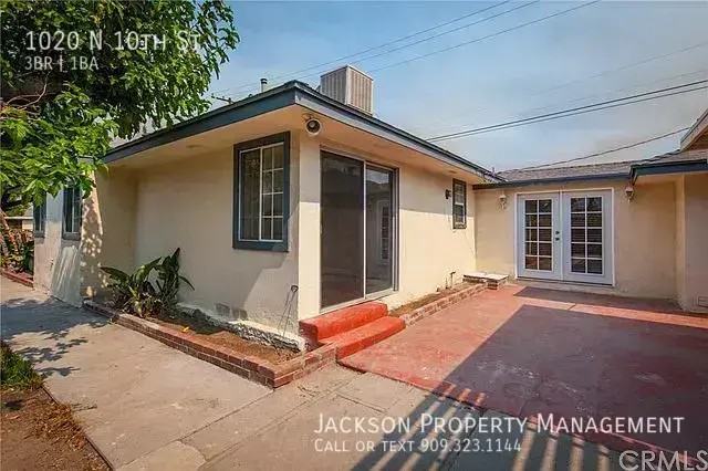 1020 N 10th St - Photo 3 of 16