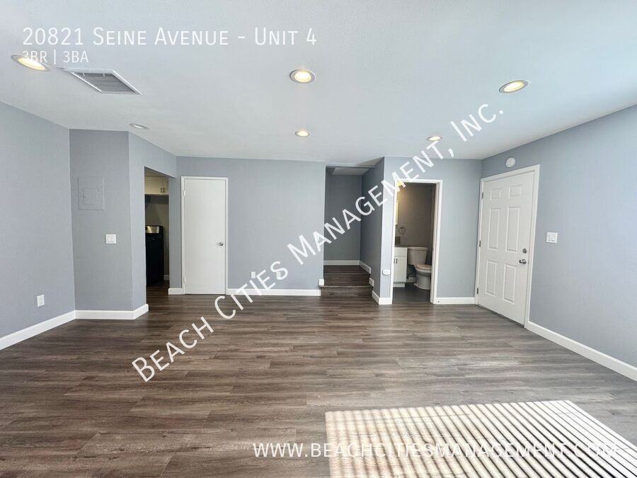 20821 Seine Ave #4 - Photo 7 of 20