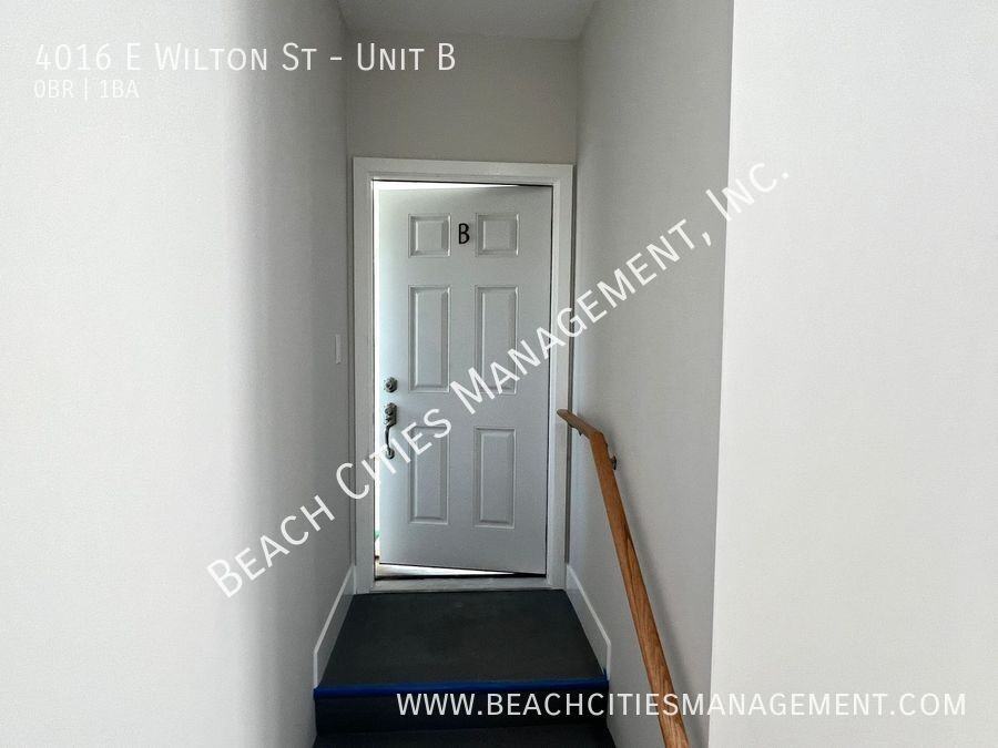 4016 E Wilton St #B - Photo 2 of 23