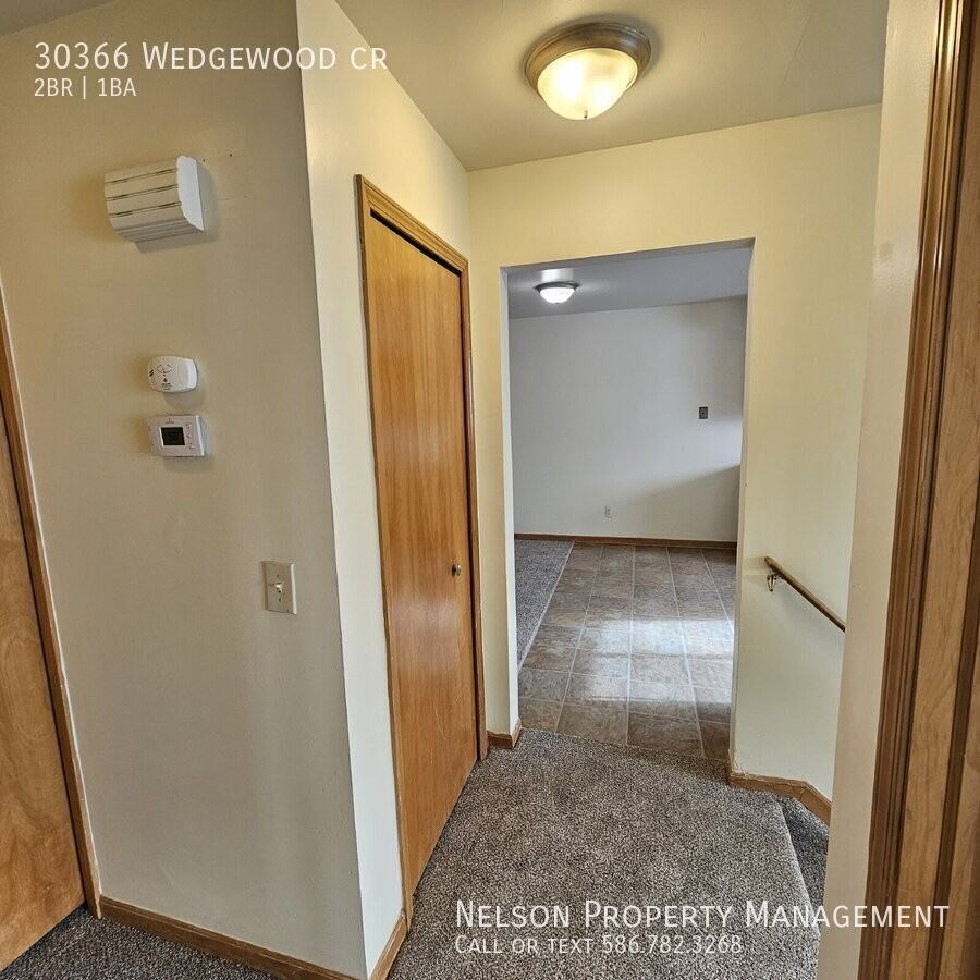 30366 Wedgewood Cir - Photo 2 of 15