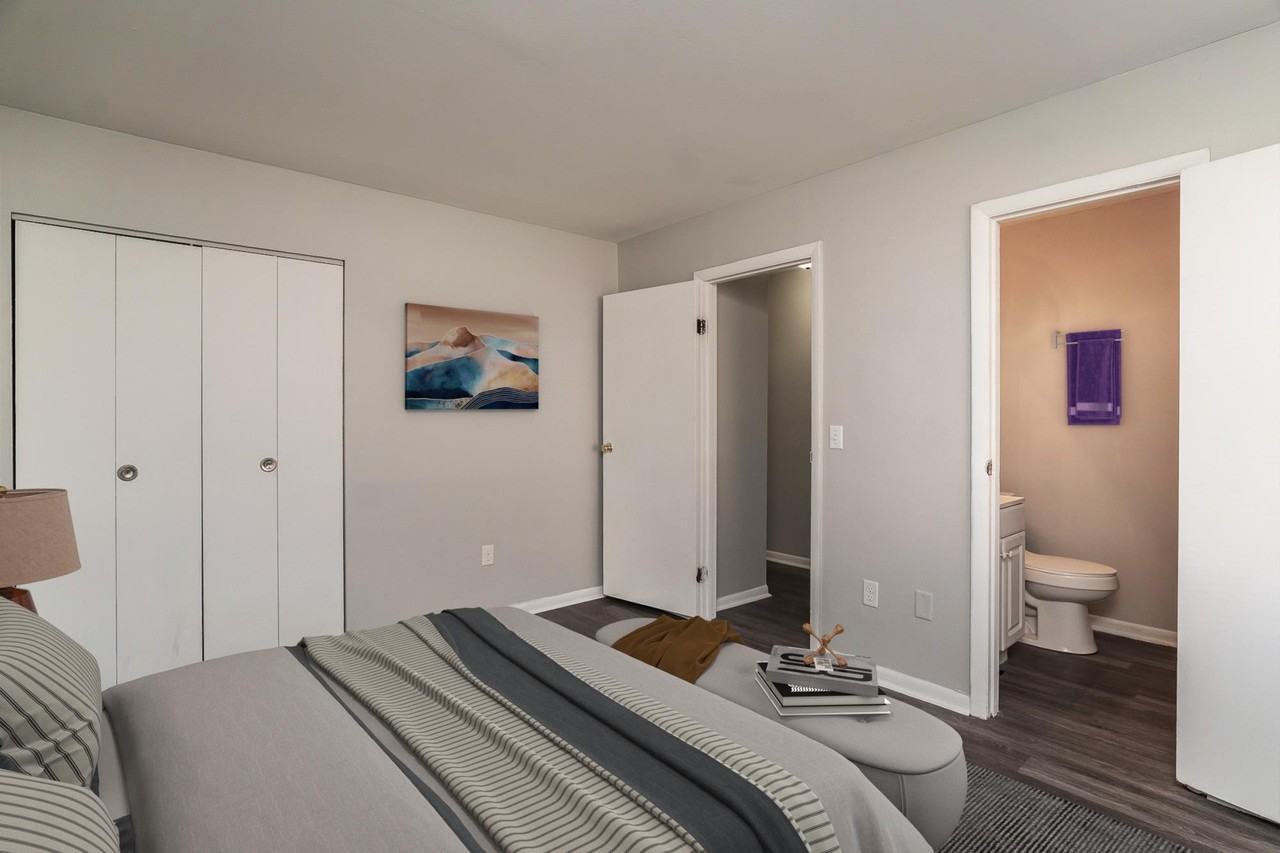 Englewood Villas & Residences - Photo 6 of 32