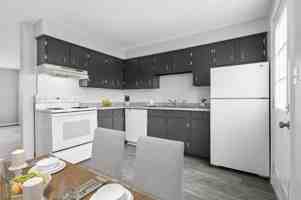 featured image of 4035 Guilford Ave Nw