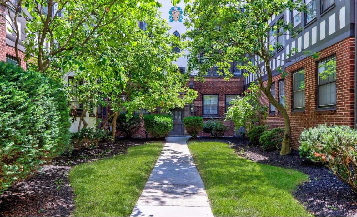 Greentree - Photo 3 of 18