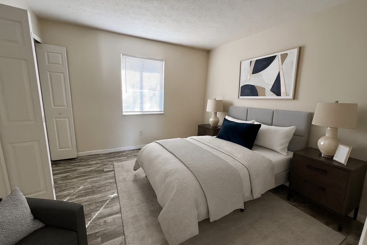 Hobart Apartments - Photo 7 of 13