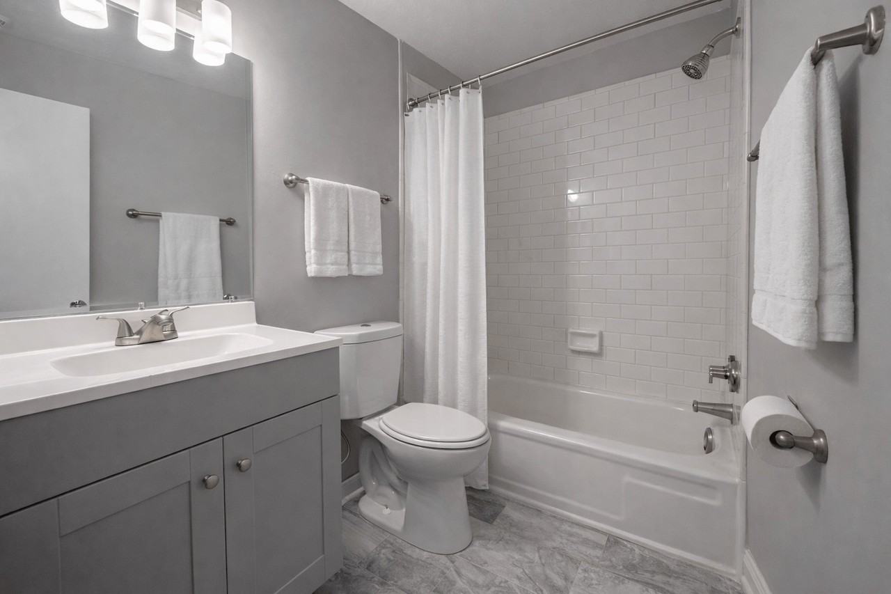 Legends Point - Photo 3 of 14