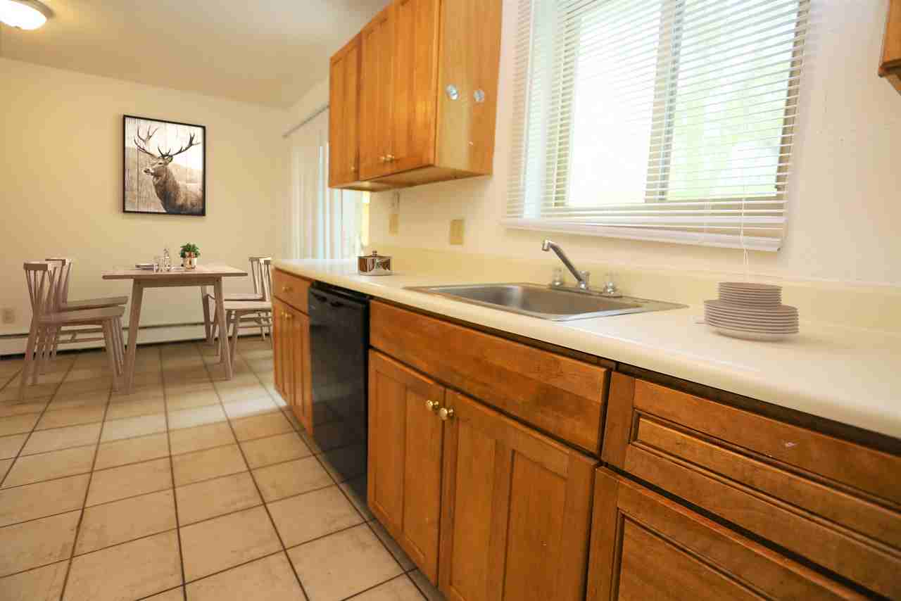 Rosewood Park Apts - Photo 5 of 12