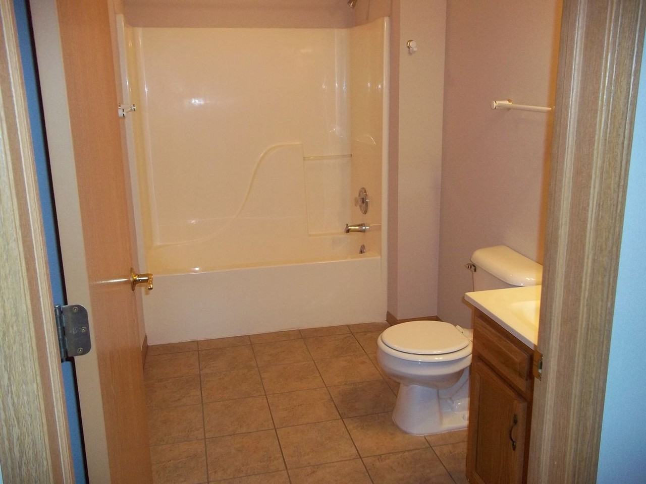 123 King St - Photo 6 of 10