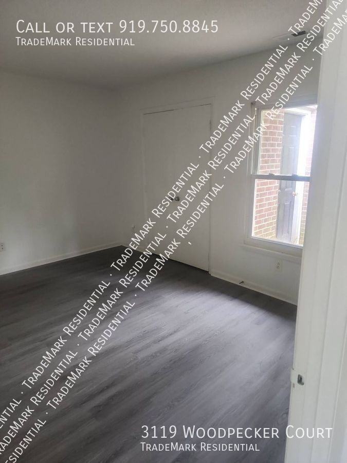 3119 Woodpecker Ct - Photo 2 of 36