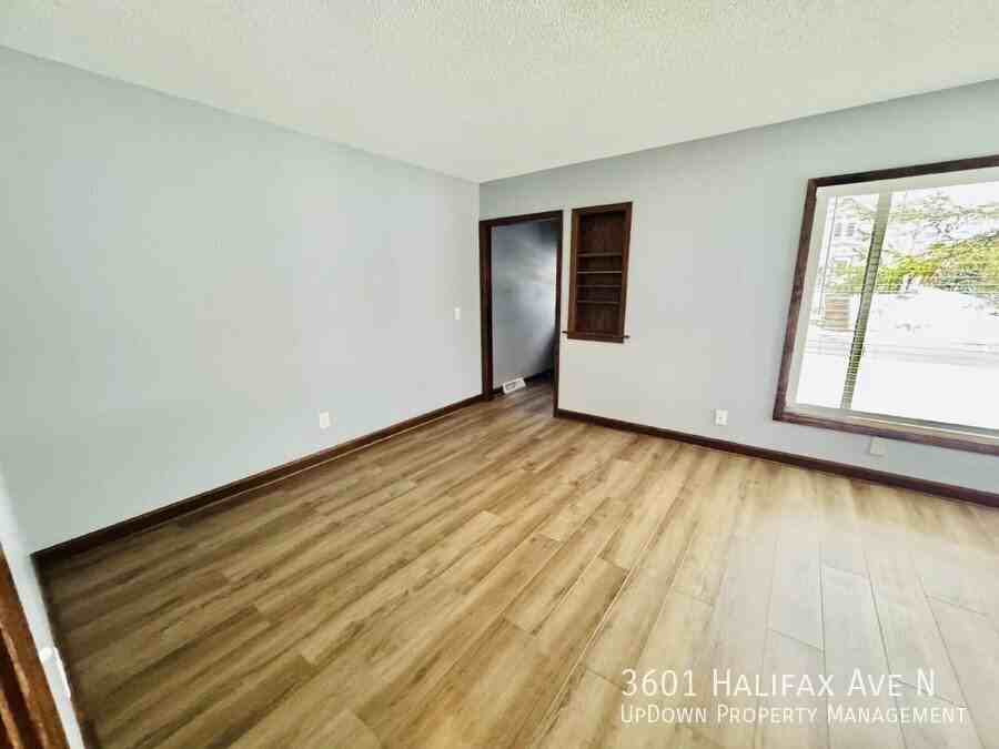 3601 Halifax Ave N - Photo 3 of 25