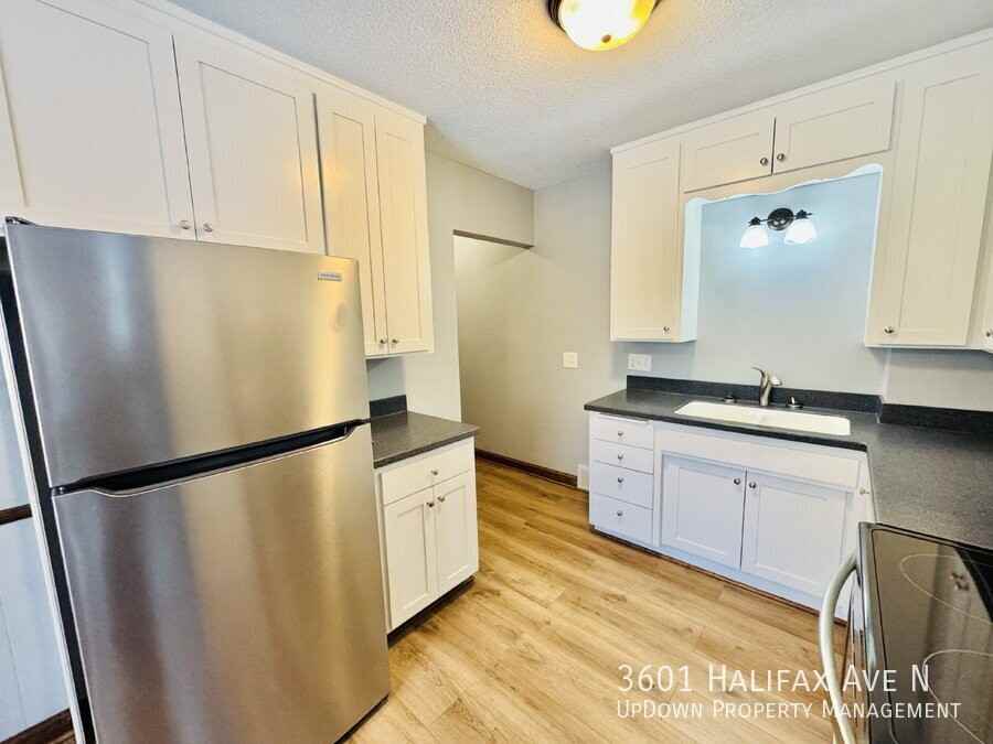 3601 Halifax Ave N - Photo 4 of 25