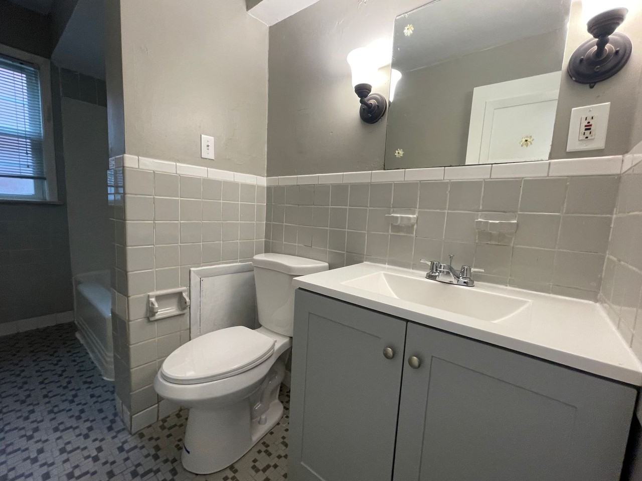 3537 Daleford Rd Lowr - Photo 5 of 12