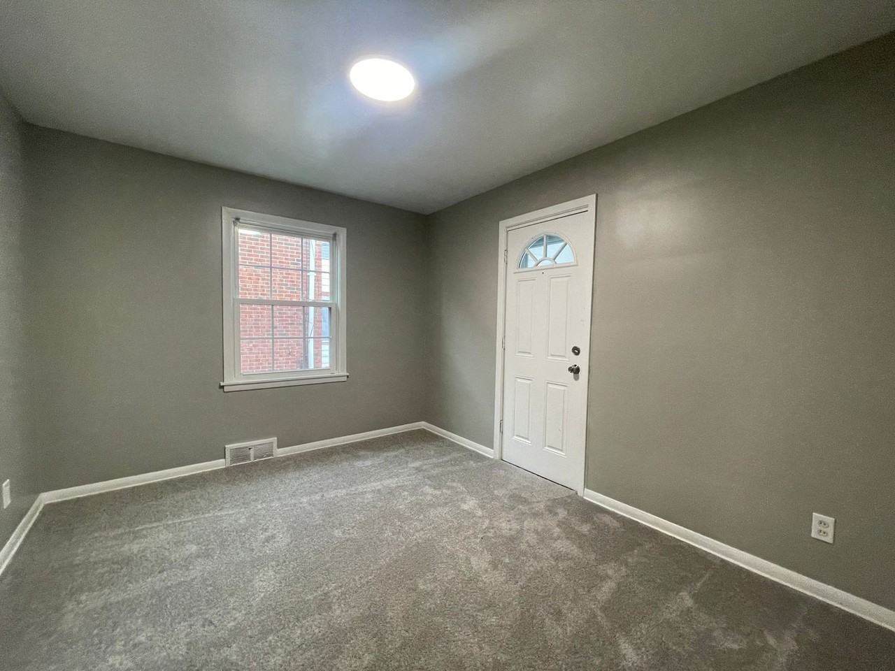 3537 Daleford Rd Lowr - Photo 6 of 12