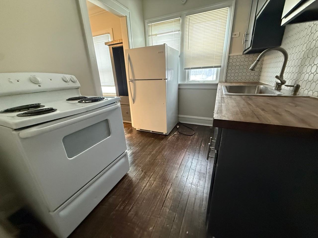 3241 Kildare Rd Lowr - Photo 6 of 12