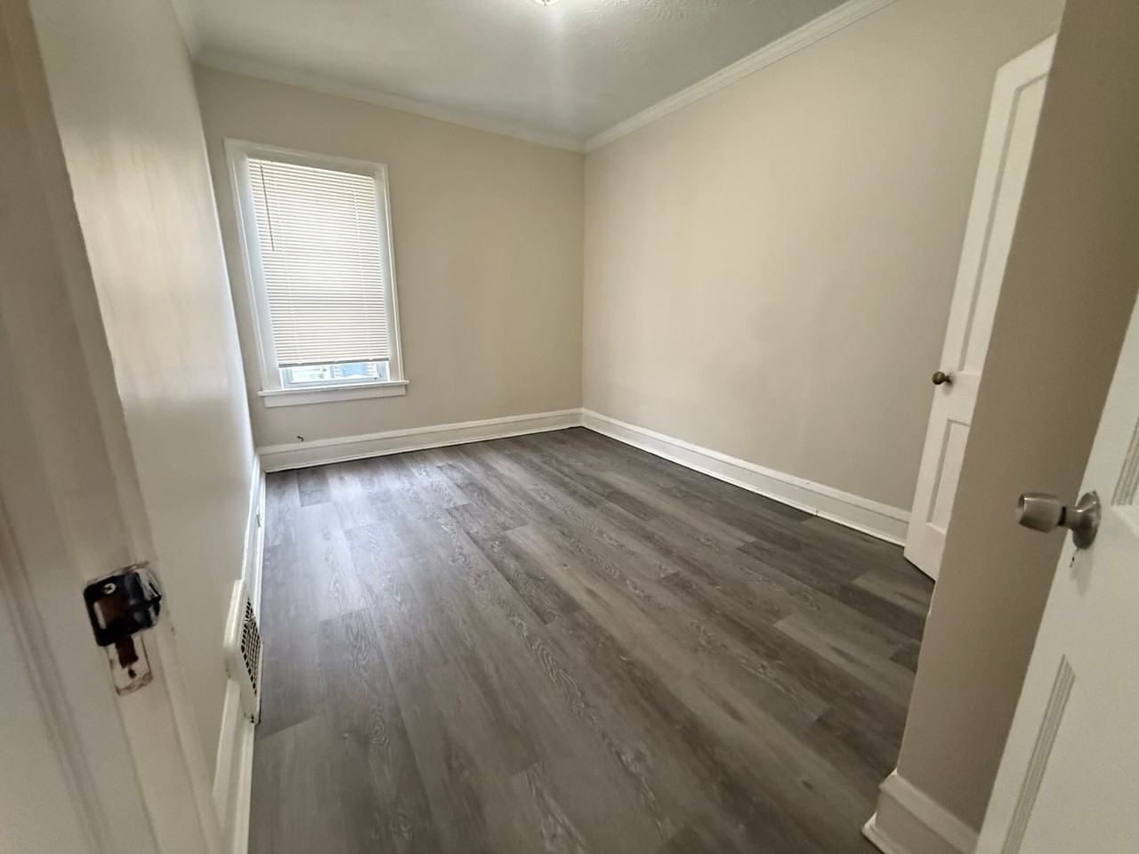 3241 Kildare Rd Lowr - Photo 7 of 12