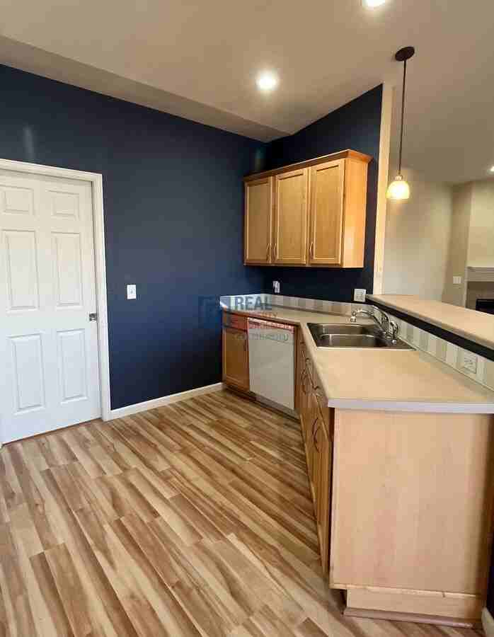 2302 Owens Ave #203 - Photo 3 of 18