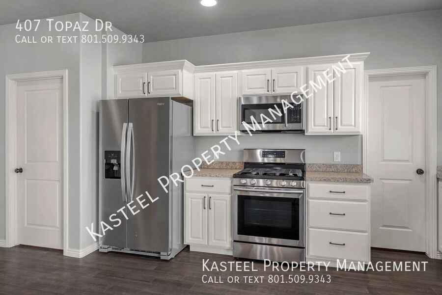 407 Topaz Dr - Photo 5 of 50